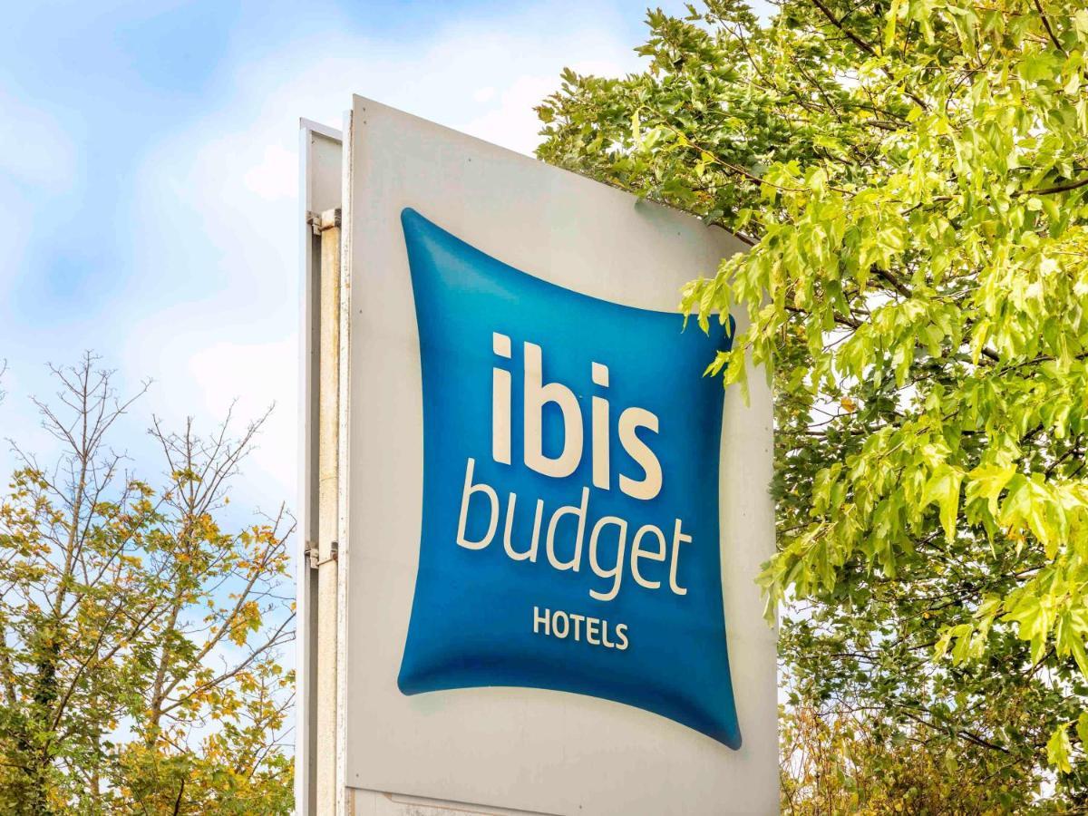 Ibis Budget Lyon Est Saint Quentin Fallavier Exterior foto